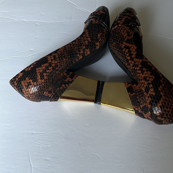 ANDIAMO Women's Anka Pump - Snakeskin Size 6 - Picture 9 of 10